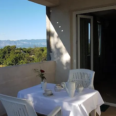 Diva * Малинска