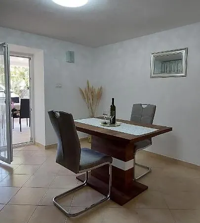 Diva Apartment *